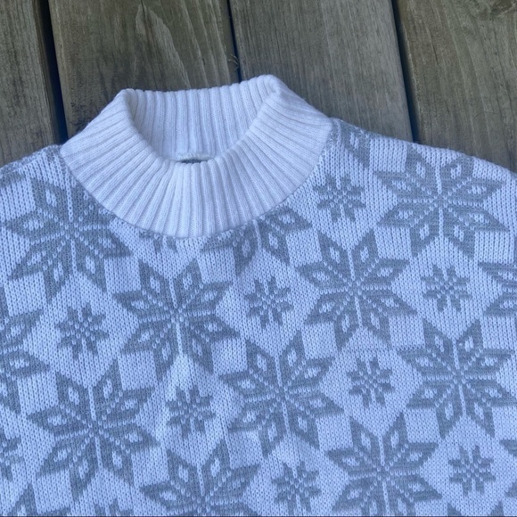 ** VTG Garland USA Gray white Snowflake mock neck pullover sweater - Picture 7 of 9